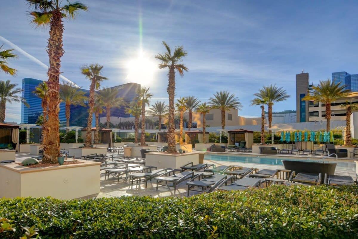 Mgm Signature-33-709 F1 Track & Strip View Balcony Las Vegas Exteriör bild
